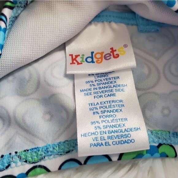 Two Piece Blue and Heart Print Bathing Suit Size 12M - Picture 5 of 8